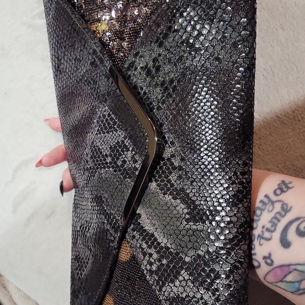 Big Buddha Clutch Bag - Picture 16 of 16